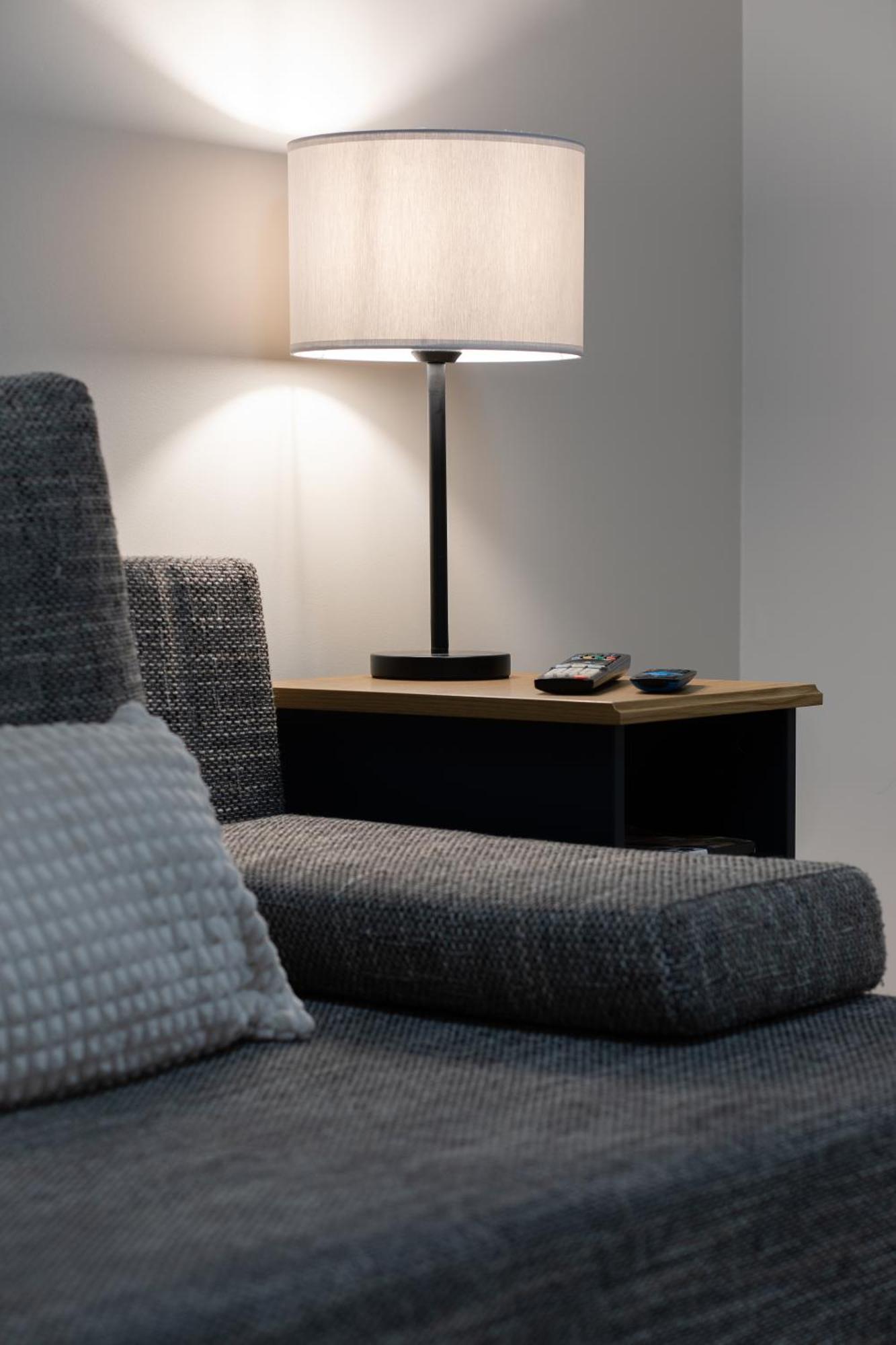Riga Embassy Center Apartment With Parking Buitenkant foto